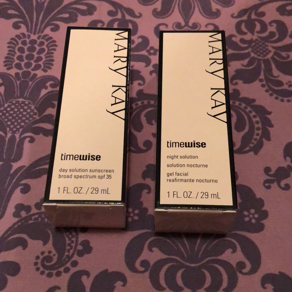 Mary Kay Day and Night Solution